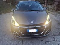 Usata Peugeot 208 Active 82 CV (60 kW) 2016 Utilitaria