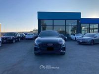Usata Audi Q8 Sport 286 CV (210 kW) 2022 Grigio daytona SUV