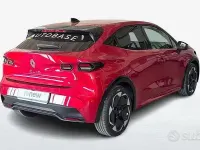 Nuova Renault Clio V Techno 116 CV (85 kW) 2026 Rosso Berlina
