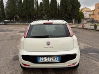 Usata Fiat Grande Punto 77 CV (56 kW) 2011 Bianco Utilitaria
