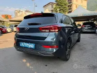 Usata Hyundai i30 N Line 119 CV (87 kW) 2023 Grigio Berlina