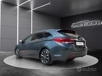 Usata Hyundai i40 141 CV (103 kW) 2015 Grigio scuro Station wagon