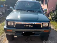 Usata Toyota 4 Runner 90 CV (66 kW) 1991 Verde SUV