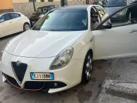 Usata Alfa Romeo Giulietta Exclusive 105 CV (77 kW) 2011 Utilitaria