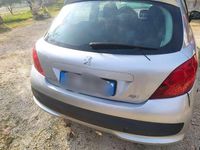 Usata Peugeot 207 Sport 73 CV (53 kW) 2009 Argento Berlina