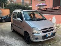 Usata Opel Agila Club 80 CV (58 kW) 2006 Grigio Monovolume