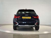 Usata Audi A1 Admired 150 CV (110 kW) 2020 Blu SUV