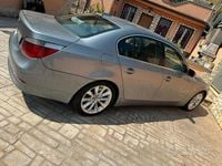 Usata BMW 530 218 CV (160 kW) 2004 Grigio Berlina