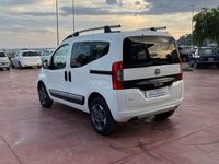 Usata Fiat Qubo Trekking 95 CV (69 kW) 2017 Bianco Monovolume