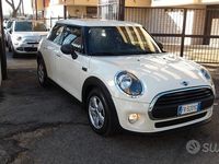 Usata Mini ONE 75 CV (55 kW) 2018 Beige Utilitaria
