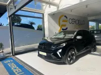 Usata Renault Captur Techno 91 CV (66 kW) 2025 Nero grigio metallizzato SUV