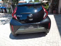Usata Toyota Aygo X Trend 72 CV (52 kW) 2022 Verde SUV
