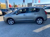 usata Peugeot 3008 30081.6 e-HDi 112CV cambio robotizzato S.&S. Busi