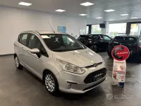 Usata Ford B-MAX 95 CV (69 kW) 2017 Grigio Monovolume