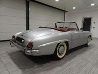 Usata Mercedes 190 105 CV (77 kW) 1961 Silbergrau metallic Berlina