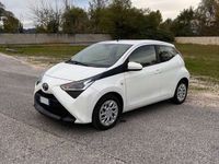 usata Toyota Aygo 5p 1.0 x-business 72cv