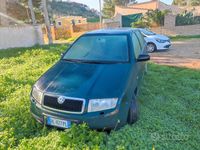 Usata Skoda Fabia 101 CV (74 kW) 2001 Verde Utilitaria