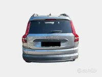 Usata Dacia Jogger Extreme 110 CV (80 kW) 2023 Grigio scuro Monovolume