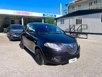 Usata Lancia Ypsilon 69 CV (50 kW) 2013 Viola Utilitaria