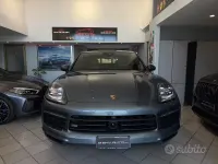 Usata Porsche Cayenne 340 CV (250 kW) 2019 Grigio SUV