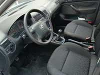 Usata VW Golf IV 75 CV (55 kW) 2002 Grigio Berlina