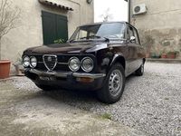 Usata Alfa Romeo Giulia Super 103 CV (75 kW) 1977 Marrone Berlina