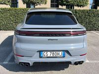 Usata Porsche Cayenne Coupe 470 CV (345 kW) 2024 Grigio SUV