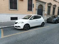Usata Lancia Ypsilon Silver 69 CV (50 kW) 2017 Bianco Utilitaria