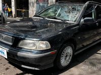 Usata Volvo V40 140 CV (102 kW) 1997 Nero Station wagon