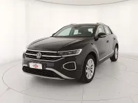 Usata VW T-Roc Style 110 CV (80 kW) 2023 Deep black perlato SUV