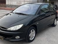 Usata Peugeot 206 68 CV (50 kW) 2001 Utilitaria