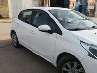 Usata Peugeot 208 2016 Bianco Utilitaria