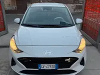 Usata Hyundai i10 63 CV (46 kW) 2024 Bianco Utilitaria