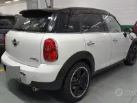 Usata Mini Cooper Countryman 111 CV (81 kW) 2010 Bianco SUV