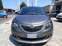 Usata Lancia Ypsilon Gold 69 CV (50 kW) 2023 Grigio pietra Utilitaria