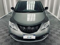 Usata Lancia Ypsilon Silver 69 CV (50 kW) 2023 Grigio Utilitaria