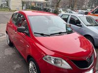 Usata Lancia Ypsilon Silver 69 CV (50 kW) 2016 Utilitaria