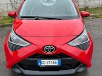 Usata Toyota Aygo 68 CV (50 kW) 2021 Rosso Utilitaria