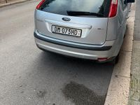 Begagnad Ford Focus 90 HK (66 kW) 2008 Grå Halvkombi