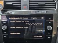 Begagnad VW Golf VII Business 116 HK (85 kW) 2019 Blå Sedan