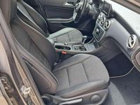Käytetty Mercedes A200 136 HP (100 kW) 2013 Harmaa Sedan