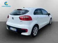 Usata Kia Rio 75 CV (55 kW) 2016 Bianco Utilitaria