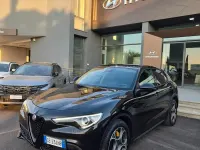 Usata Alfa Romeo Stelvio Sprint 190 CV (139 kW) 2021 Nero SUV