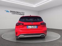 Usata Ford Focus Active 125 CV (91 kW) 2022 Rosso pastello SUV