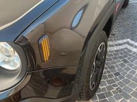 Usata Jeep Renegade Trailhawk 170 CV (125 kW) 2016 Nero SUV