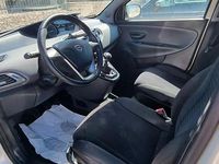 Usata Lancia Ypsilon 2014 Bianco Utilitaria