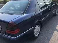 Begagnad Mercedes C180 Elegance 122 HK (89 kW) 1999 Blå Sedan
