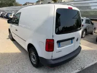 Usata VW Caddy 102 CV (75 kW) 2018 Bianco Monovolume