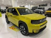 Nuova Fiat Grande Panda Icon 101 CV (74 kW) 2026 Giallo limone Utilitaria