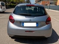 Usata Peugeot 208 102 CV (75 kW) 2019 Grigio Utilitaria